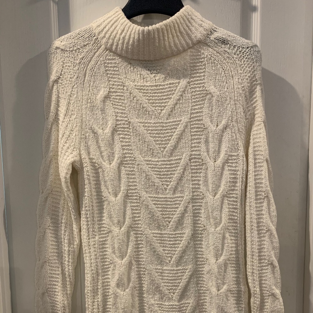 Old Navy Cream Tunic Sweater